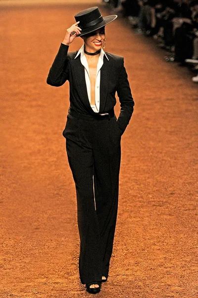 Look 52